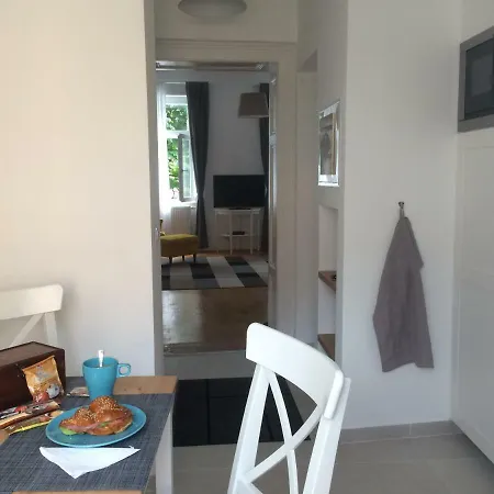 Enjoy شقة شوبرون